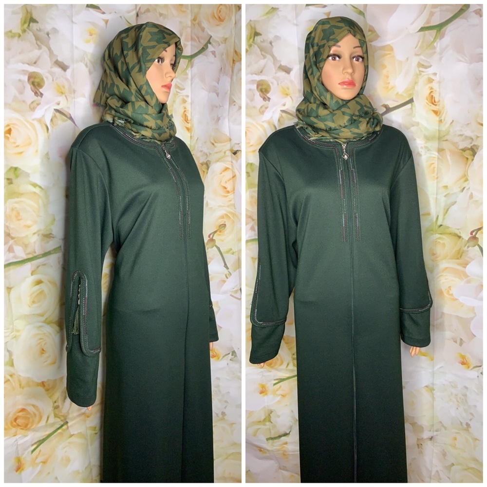 dark green Abayah.